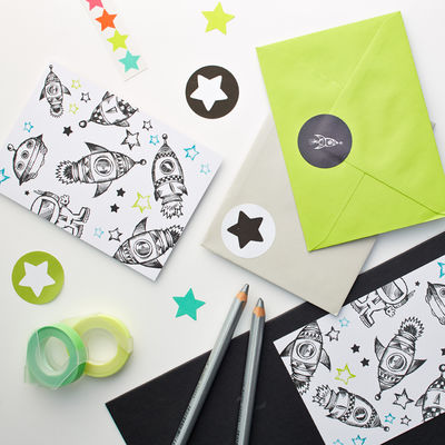 Avaruus -kutsukortti