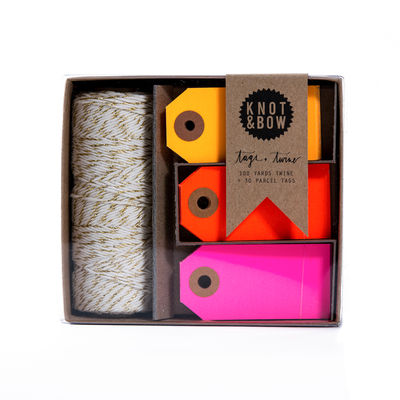 K&B tagit ja bakers twine, warm neon