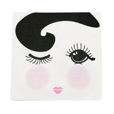 Silmänräpäyksessä lautasliinat (30 kpl)