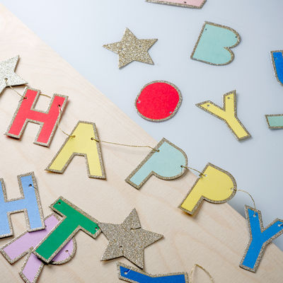 Happy birthday -kirjainviiri