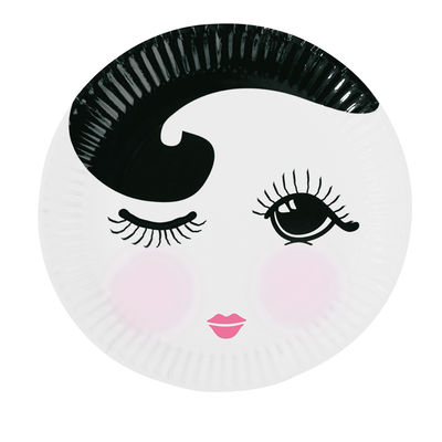 Silmänräpäyksessä paperilautanen (8 kpl)